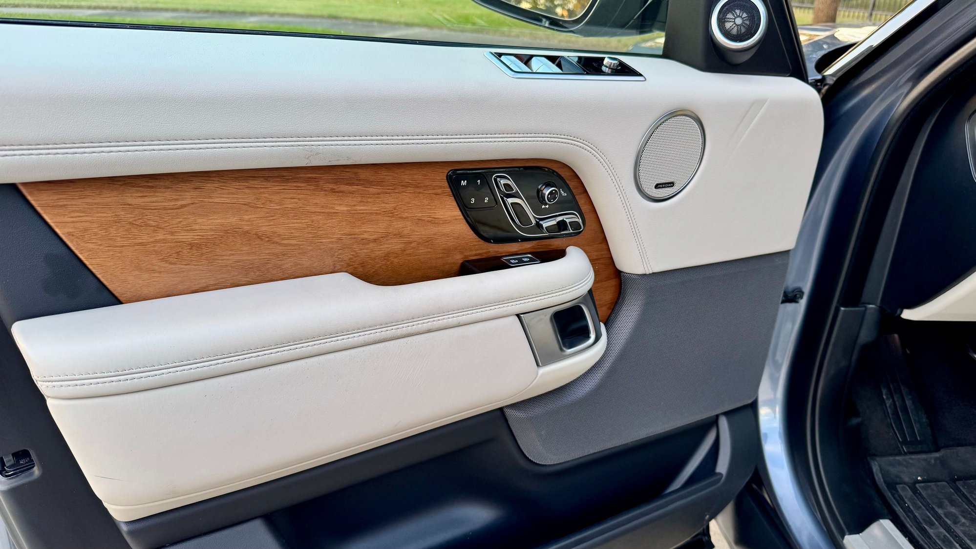 2022 Land Rover Range Rover - Certified 2022 Range Rover Westminster edition - Used - VIN SALGS2RU0NA460070 - 25,205 Miles - Houston, TX 77479, United States