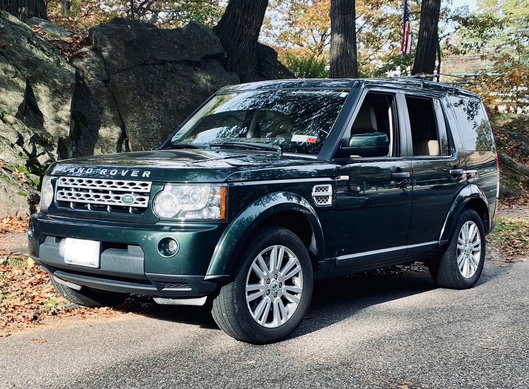 2011 Land Rover LR4 - 2011 LR4 HSE Galway Green - Used - VIN SALAG2D49BA568357 - 158,000 Miles - 8 cyl - 4WD - Automatic - SUV - Other - Pelham, NY 10803, United States