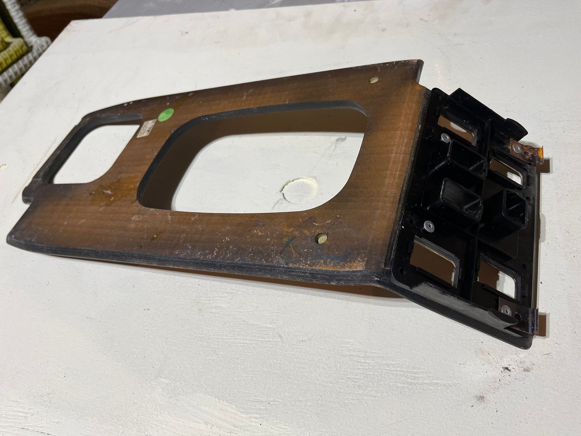 Interior/Upholstery - Wood shifter bezel trim deck switch plate - Used - 1998 to 2004 Land Rover Discovery - West Chester, OH 45069, United States