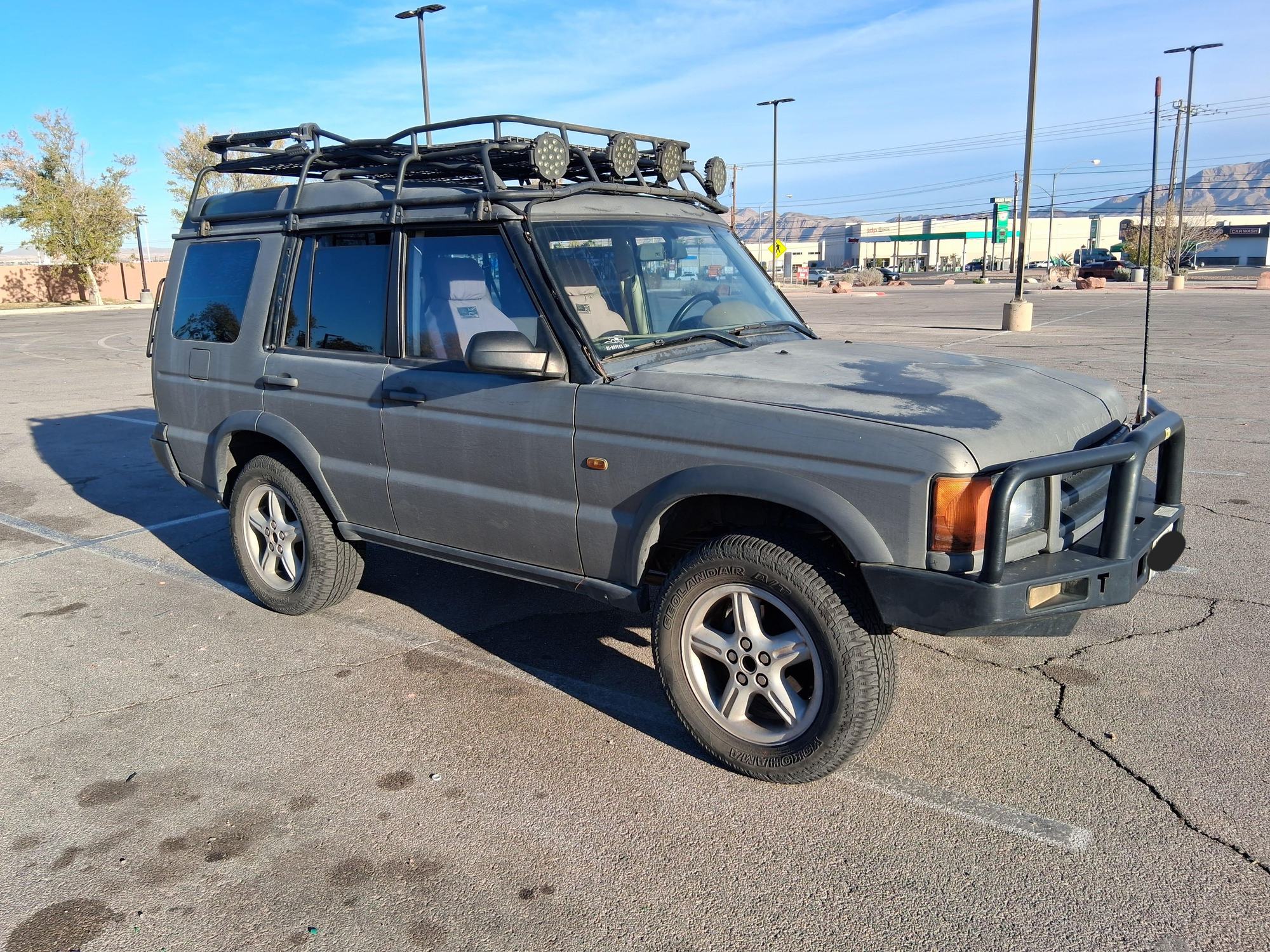 2000 Land Rover Discovery - 2000 Land Rover Discovery II For SALE - Used - VIN SALTY1242YA247398 - 188,000 Miles - 8 cyl - AWD - Automatic - Gray - North Las Vegas, NV 89030, United States