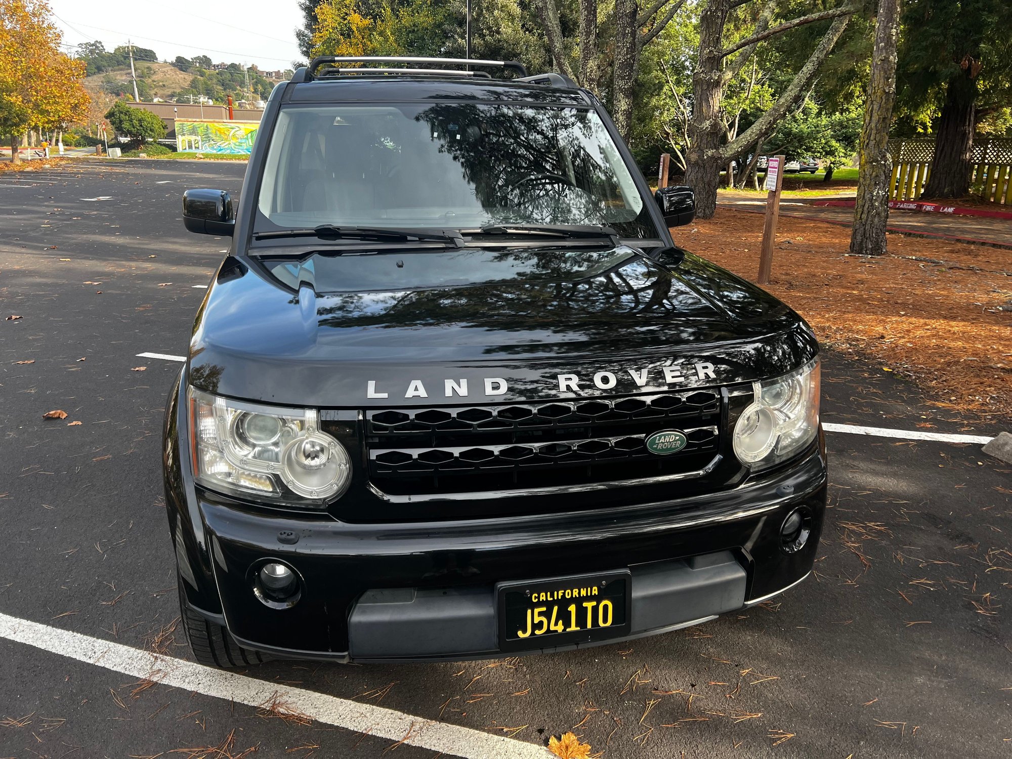 2011 Land Rover LR4 - 2011 LR4 Metropolis Black Edition for sales NorCal - Used - VIN salag2d42ba584805 - 119,000 Miles - 8 cyl - 4WD - Manual - SUV - Black - Mill Valley, CA 94941, United States