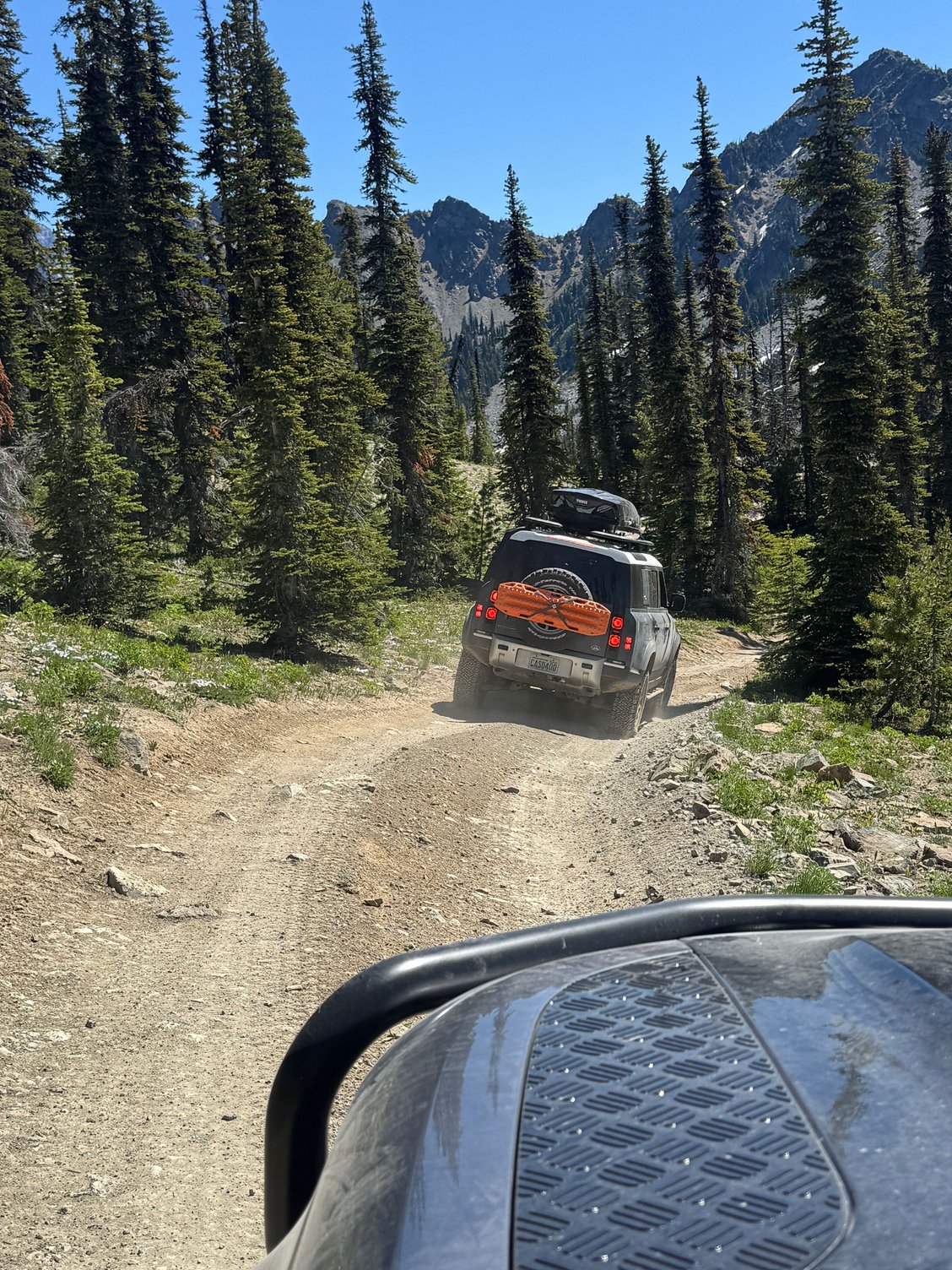 CAS0400 sets a quick pace on the trails