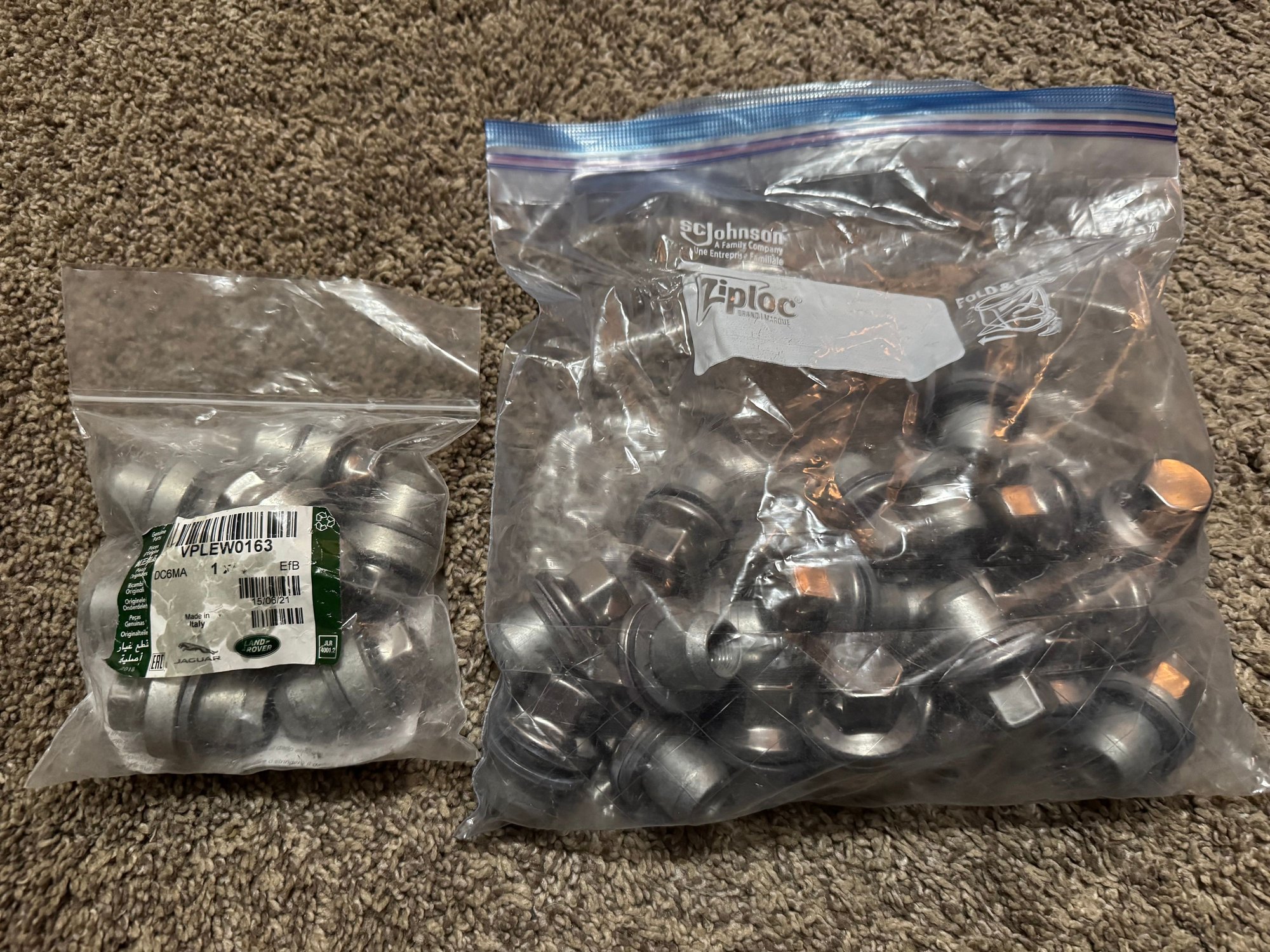 Accessories - Black & Silver Lugnuts and Locks - Used - 2019 to 2025 Land Rover Defender - Queen Creek, AZ 85142, United States