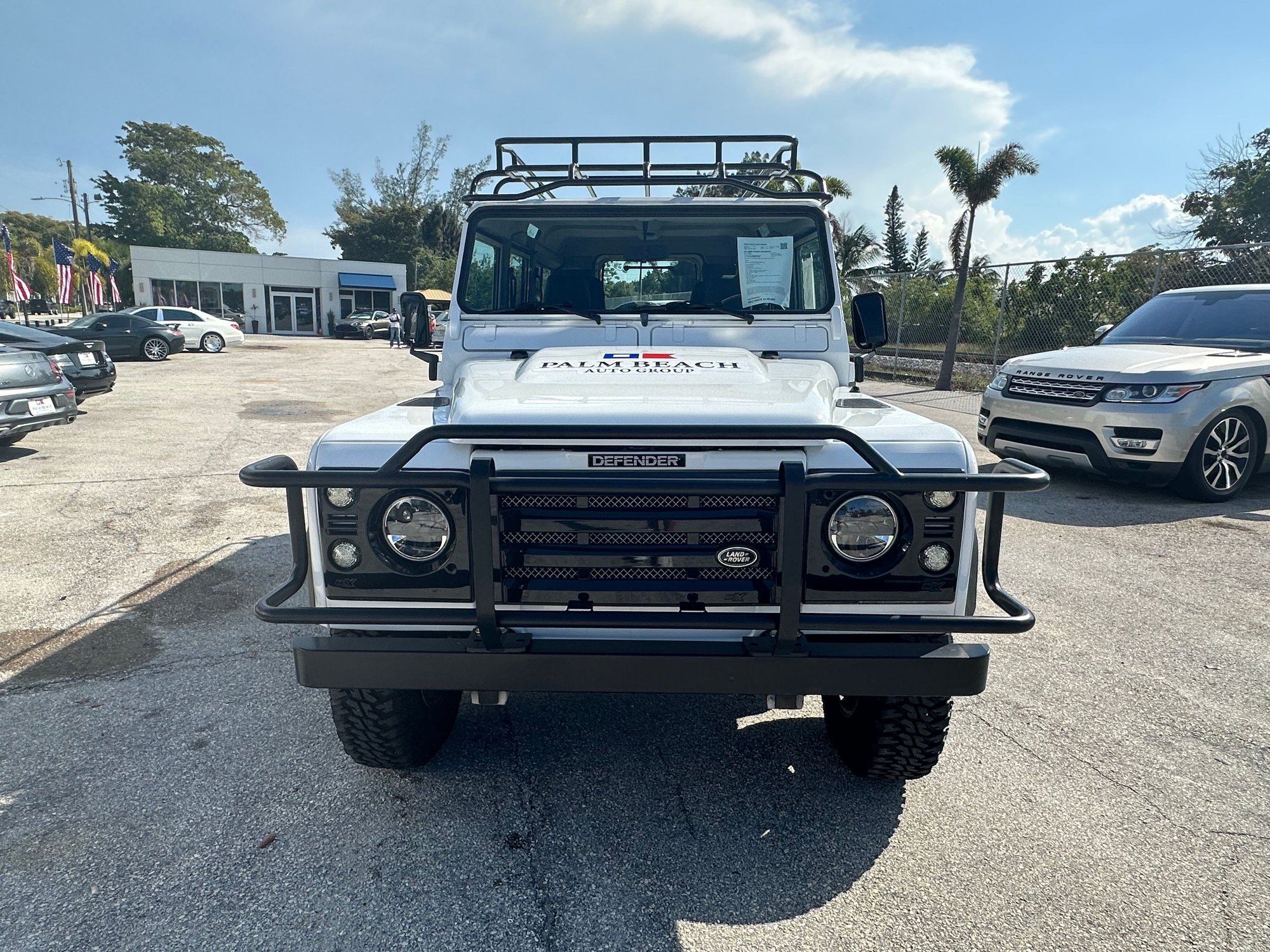 1995 Land Rover Defender 90 - 1995 land rover defender 110 - Used - VIN SALLDHM68MA968960 - 151,788 Miles - 4 cyl - 4WD - Manual - Wagon - White - Delray Beach, FL 33483, United States