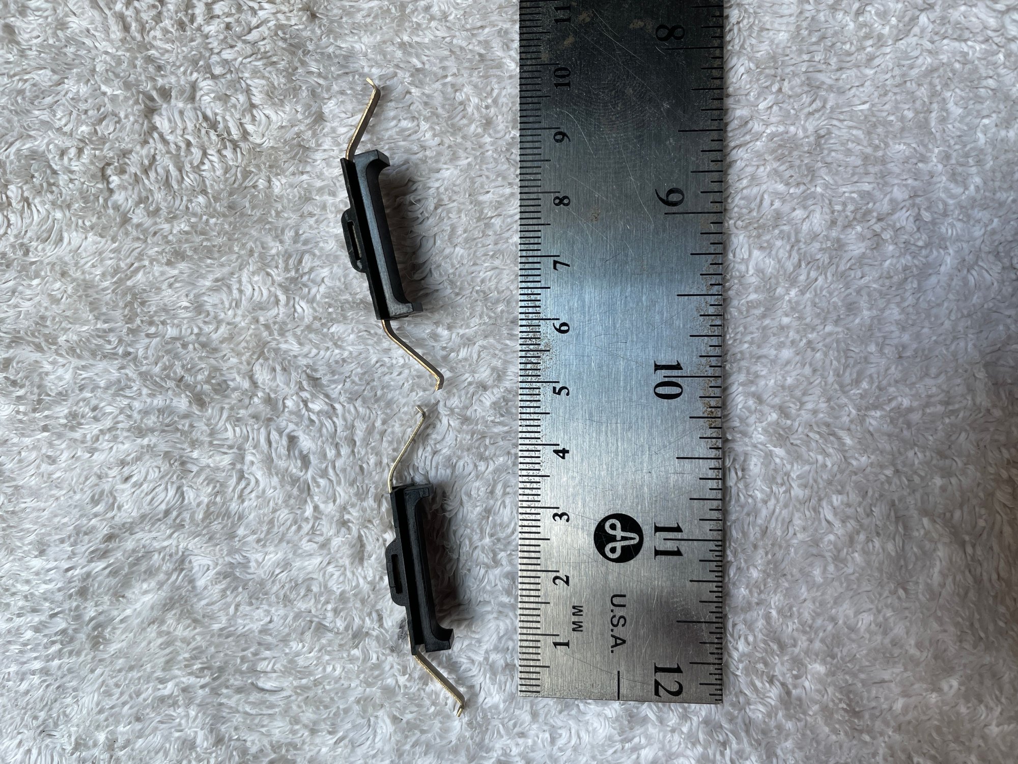 Exterior Body Parts - RRC / P38 sunroof shade tensioners (STC266 / EGI100010) - Used - 1992 to 2002 Land Rover Range Rover - New York, NY 10023, United States