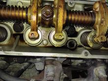 Oil in cylinder head