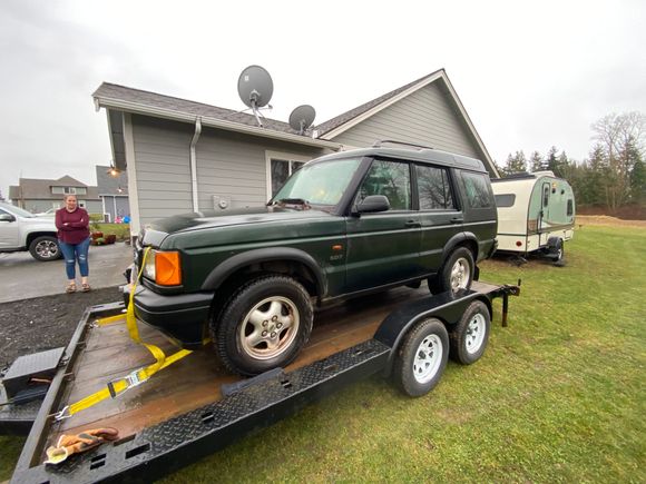 All I have for now.  I’ll post more later if needed.  The body is perfect except for the missing bumper that I took off after taking this pic. I’m going to swap the tires and wheels for mine, I want the 16’s.  The 18’s I’ll put on it are almost new.  It’s the SD7, has the back seats.  The rear bumper cover has a hole in it.  It’ll drive on and off a trailer.  I was getting gas today in my ‘01 and the guy at the pump next to me asked if I wanted another one.  It was too good to pass on. 