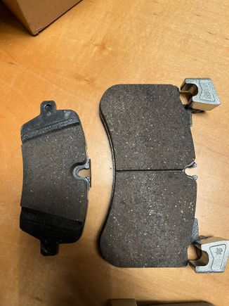 Rears on the left. Front on the right. Huge difference. No wonder the rears wear out first typically on the L663