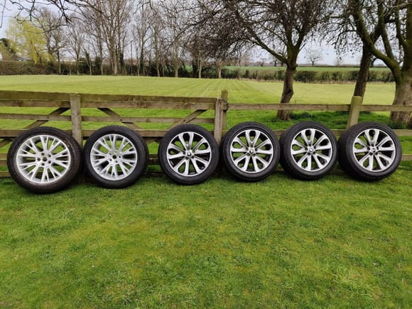 All 6 wheels and tyres