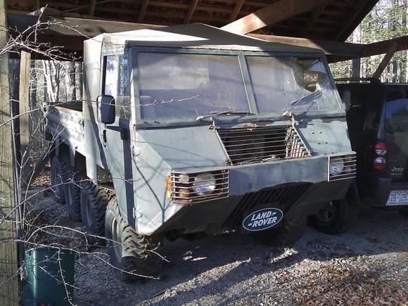 An 8 W D LAND ROVER DISCOVERY 3.9 L V8 based special military built.