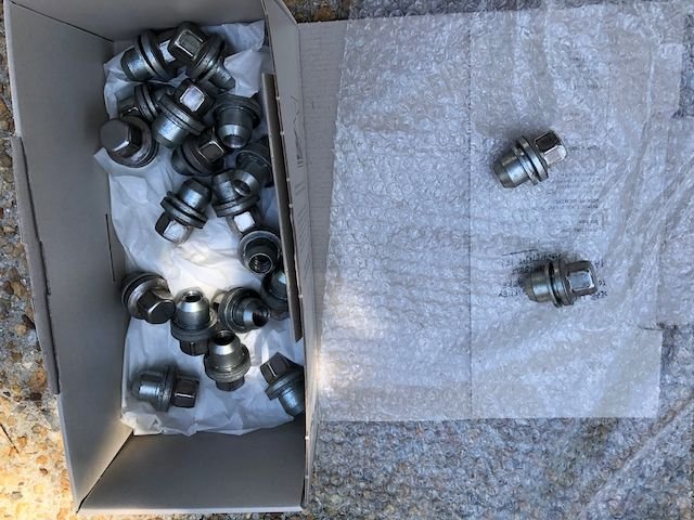 Wheels and Tires/Axles - 22" Wheel/Tire package for Disco 5: 22" 'Style 5011' and CROSSCONTACT LX SPORT - Used - 2017 to 2023 Land Rover Discovery - Virginia Beach, VA 23454, United States
