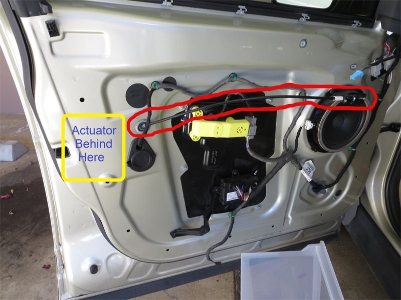 Drivers Door will not unlock using inside handle pull Land Rover