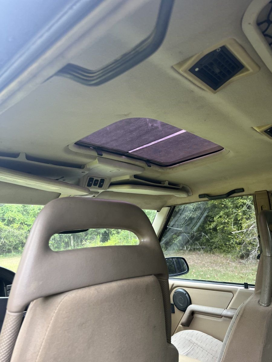 1996 Land Rover Discovery - 1996 5-speed 4.6 D1 SE7 - Used - VIN SALJY1288TA195889 - 142,999 Miles - 8 cyl - 4WD - Manual - Conroe, TX 77384, United States