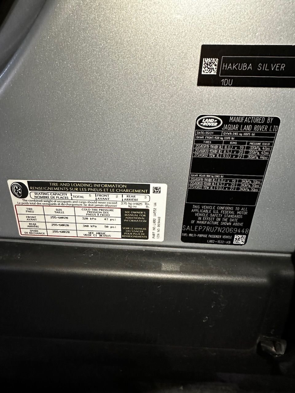 2022 Land Rover Defender - 2022 Defender 110 SE with all the extras + ext warranty - Used - VIN SALEP7RU7N2069448 - 25,200 Miles - 6 cyl - 4WD - Automatic - SUV - Silver - Little Rock, AR 72207, United States