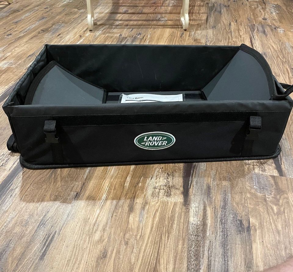 Interior/Upholstery - Land Rover OEM Collapsible Organizer - EEA500050PVJ - Used - 2020 to 2026 Land Rover Defender 110 - Chicago, IL 60045, United States