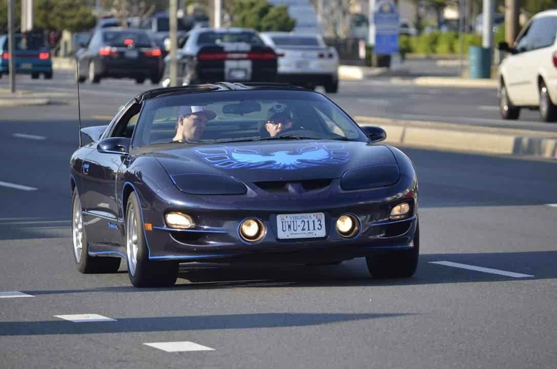 1998 Pontiac Firebird - 1998 Trans Am - Used - VIN 2g2fv22g4w2224451 - 187,328 Miles - 8 cyl - Automatic - Hatchback - Blue - Nokesville, VA 20181, United States