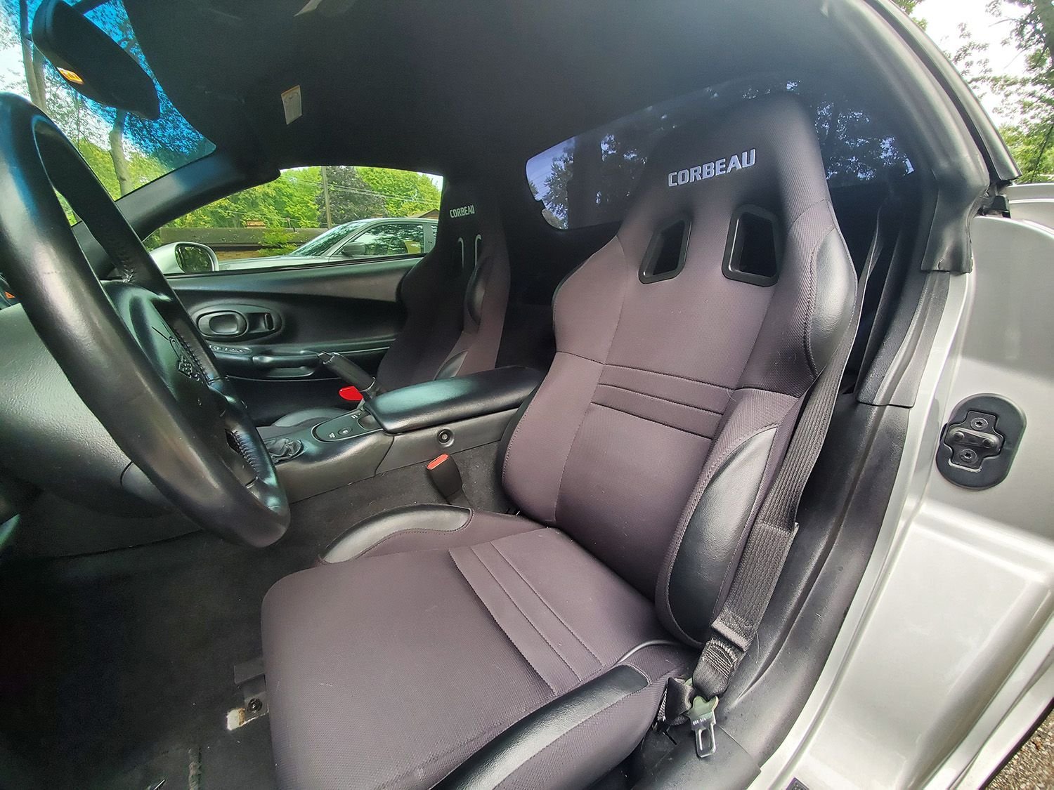 2001 Chevrolet Corvette - FS: 2001 Corvette Z06 - Quicksilver Metallic - Used - VIN 1G1YY12S215102980 - 65,000 Miles - 8 cyl - 2WD - Manual - Coupe - Silver - Auburn Hills, MI 48326, United States