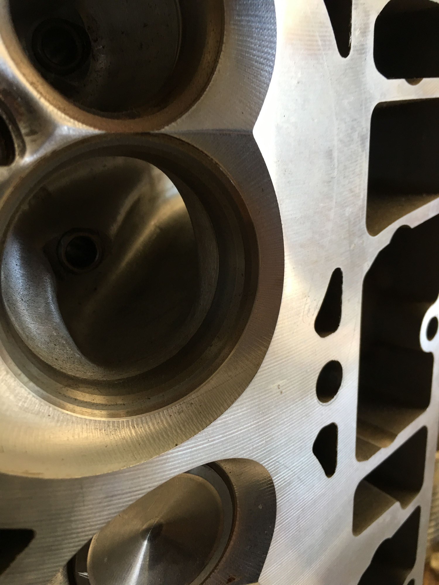  - LS7 cylinder heads - Hidden Valley Lake, CA 95467, United States