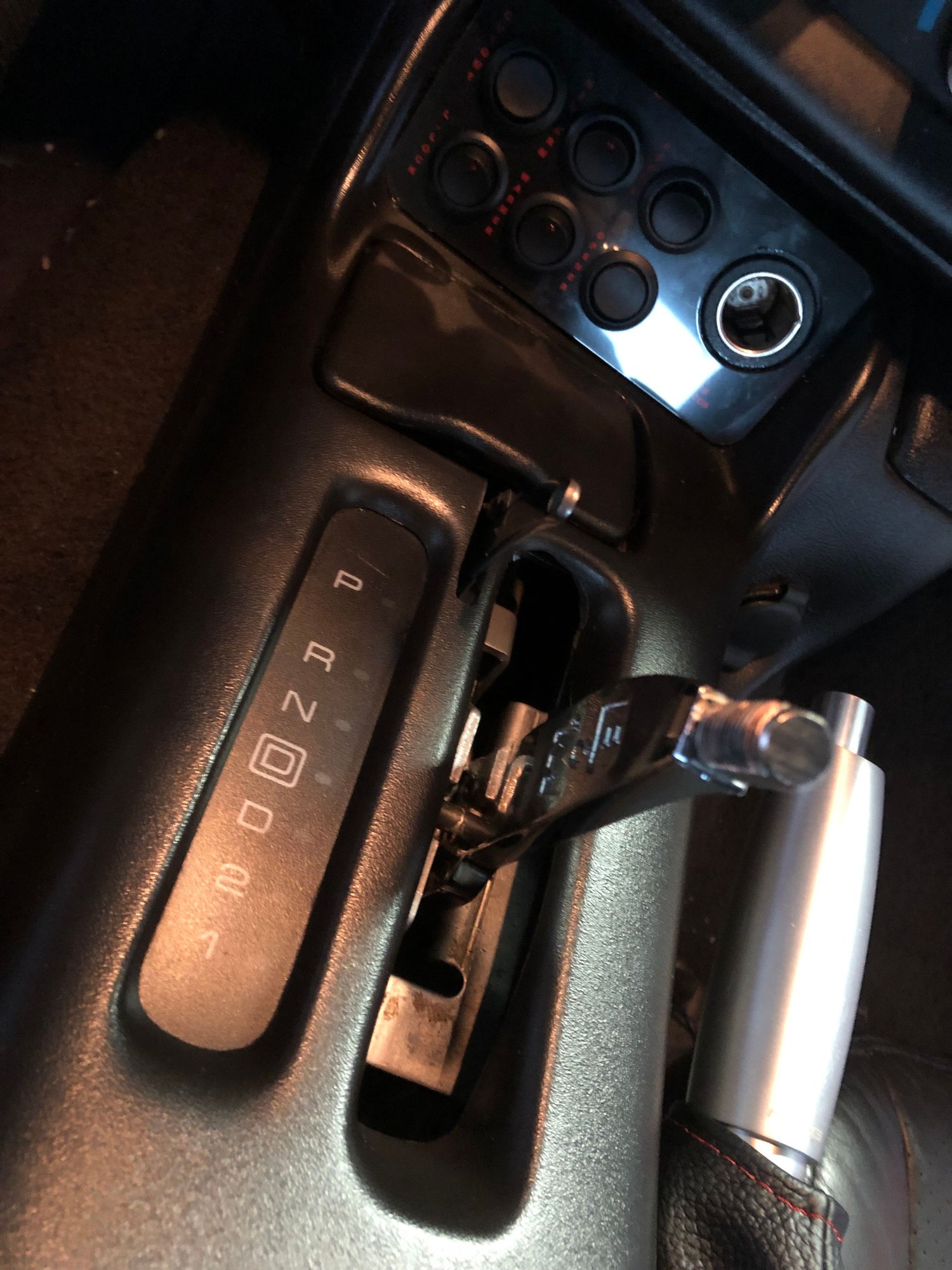  - A4 console shift plate 00-02 Ebony, modified for B&M ratchet shifter - Mason, Ohio Usa, OH 45040, United States