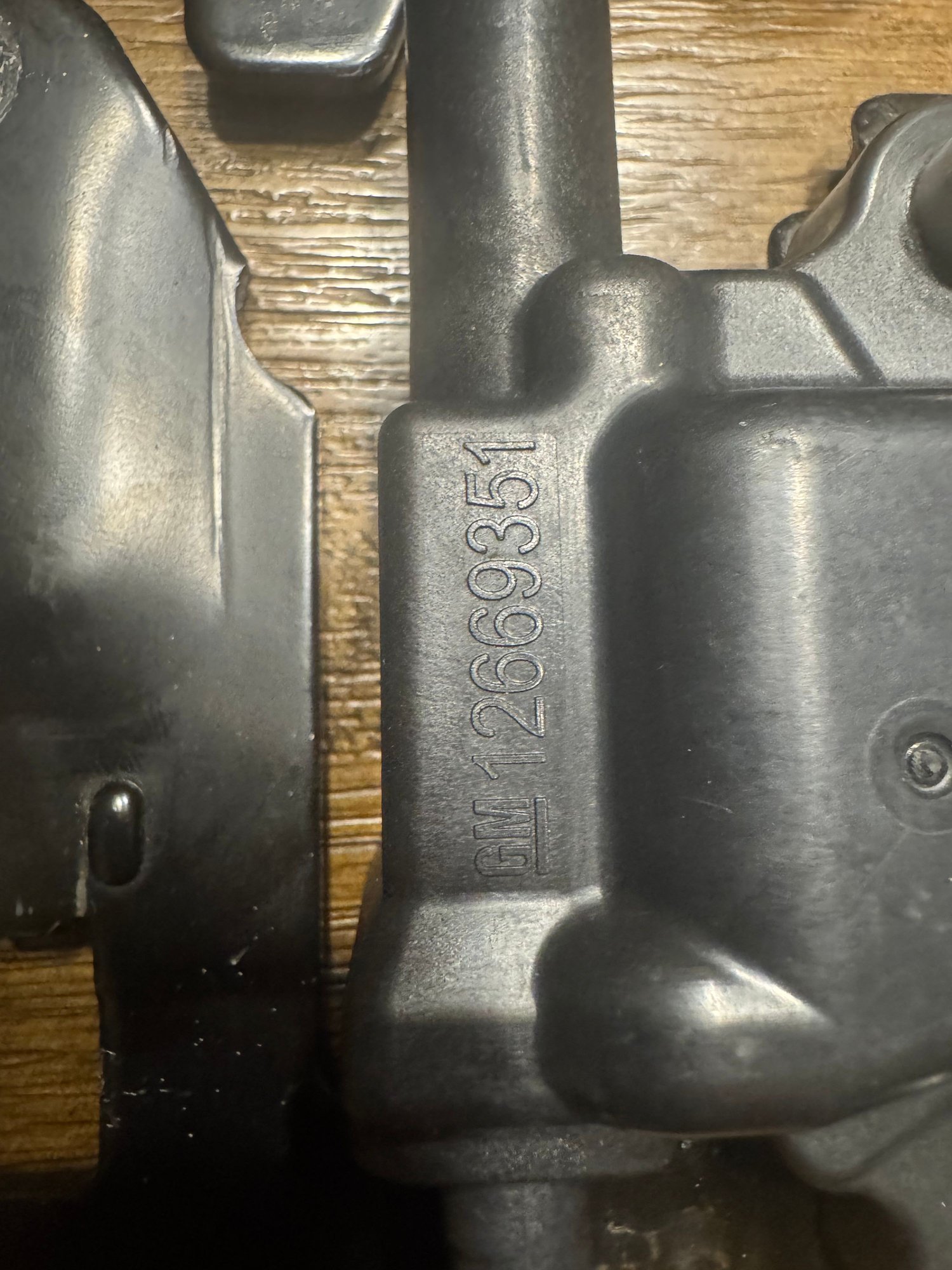 Engine - Electrical - LS3 coils and brackets. - Used - -1 to 2027  All Models - Allen Park, MI 48101, United States