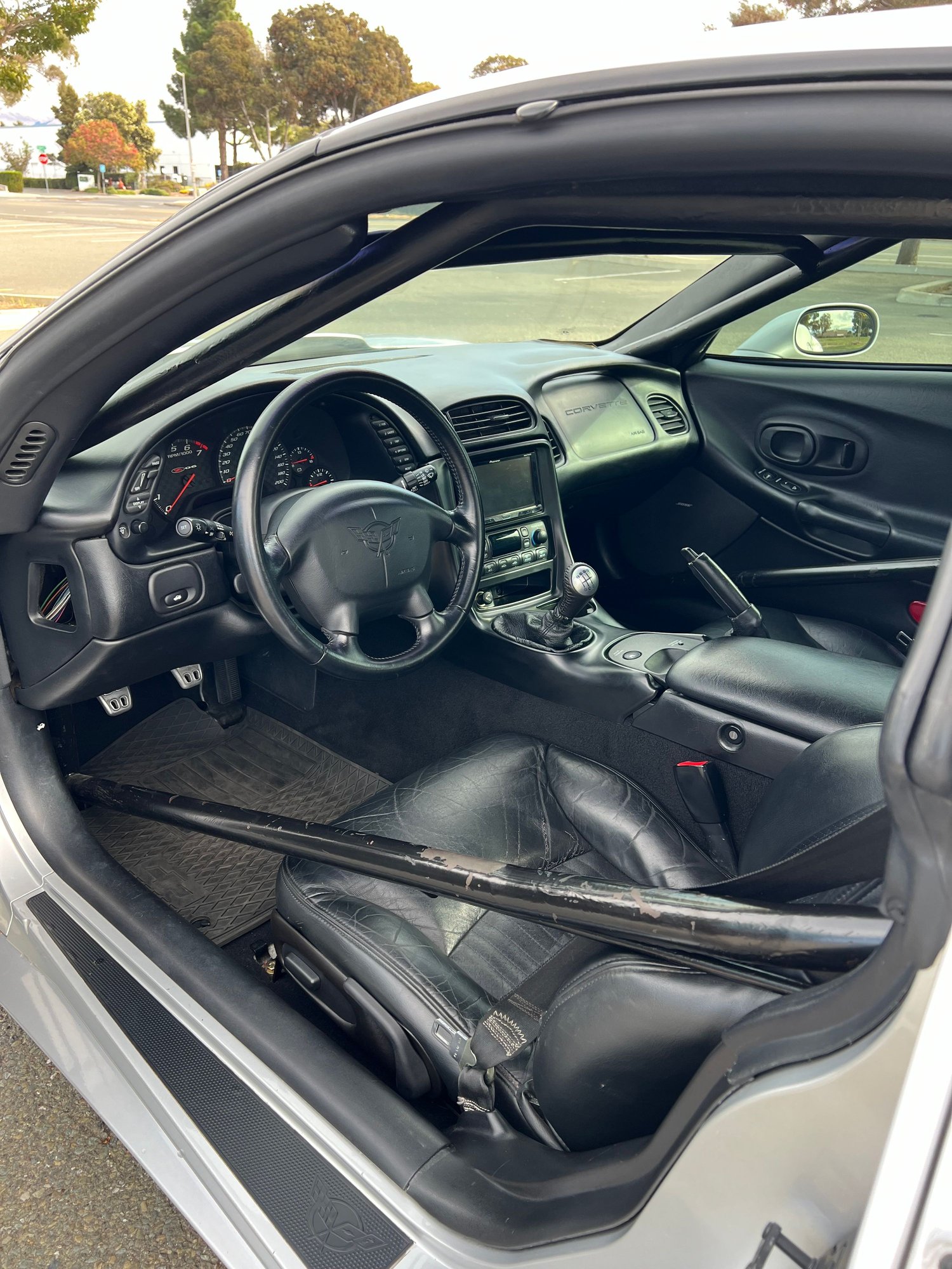 2002 Chevrolet Corvette - 2002 Chevrolet Corvette Z06 - Used - VIN 1G1YY12S425120124 - 29,567 Miles - 8 cyl - 2WD - Manual - Coupe - Silver - Newark, CA 94560, United States