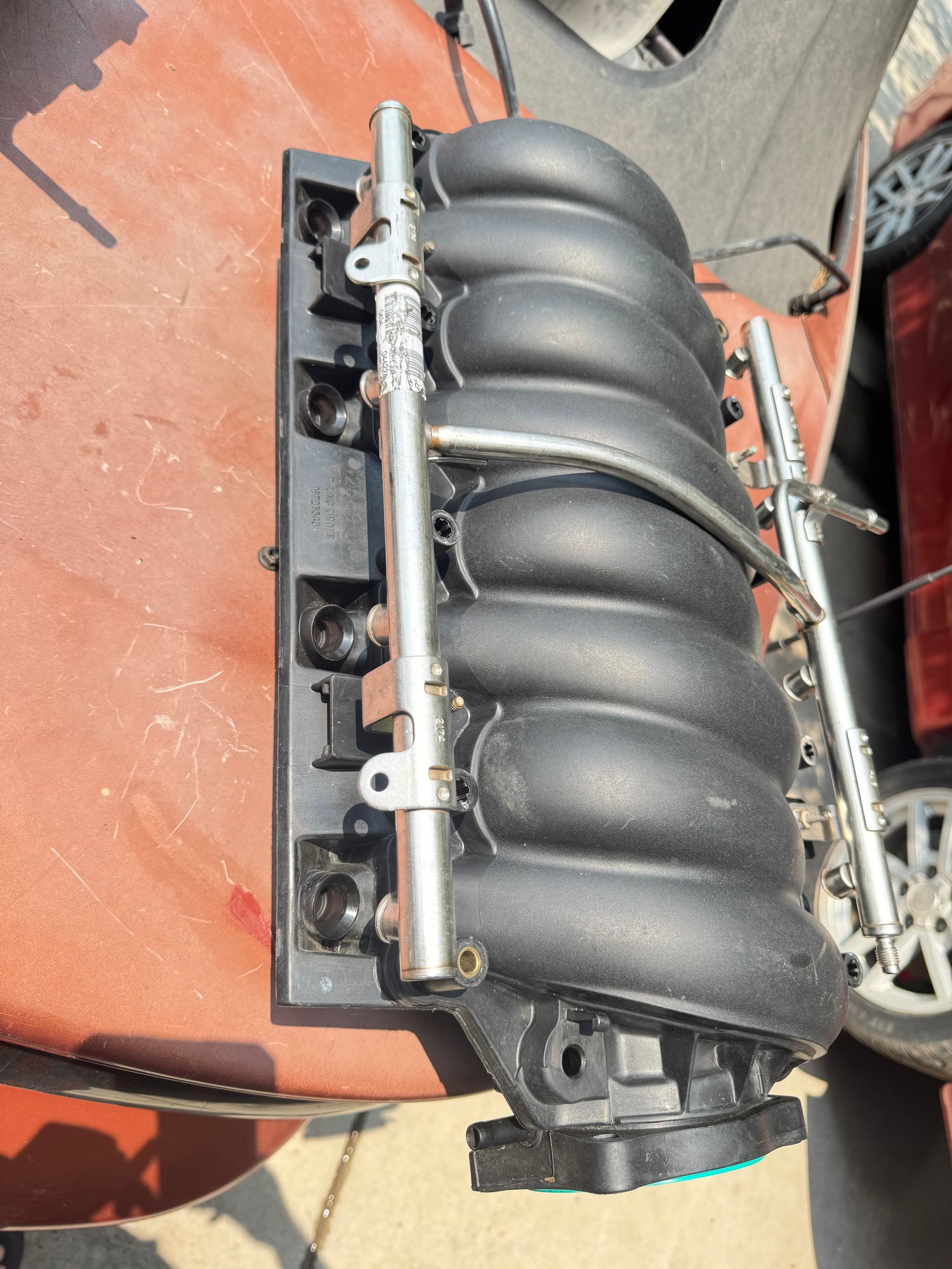 Engine - Intake/Fuel - Ls2 intake and rails / ls2 injectors - Used - 0  All Models - Mcallen, TX 78503, United States