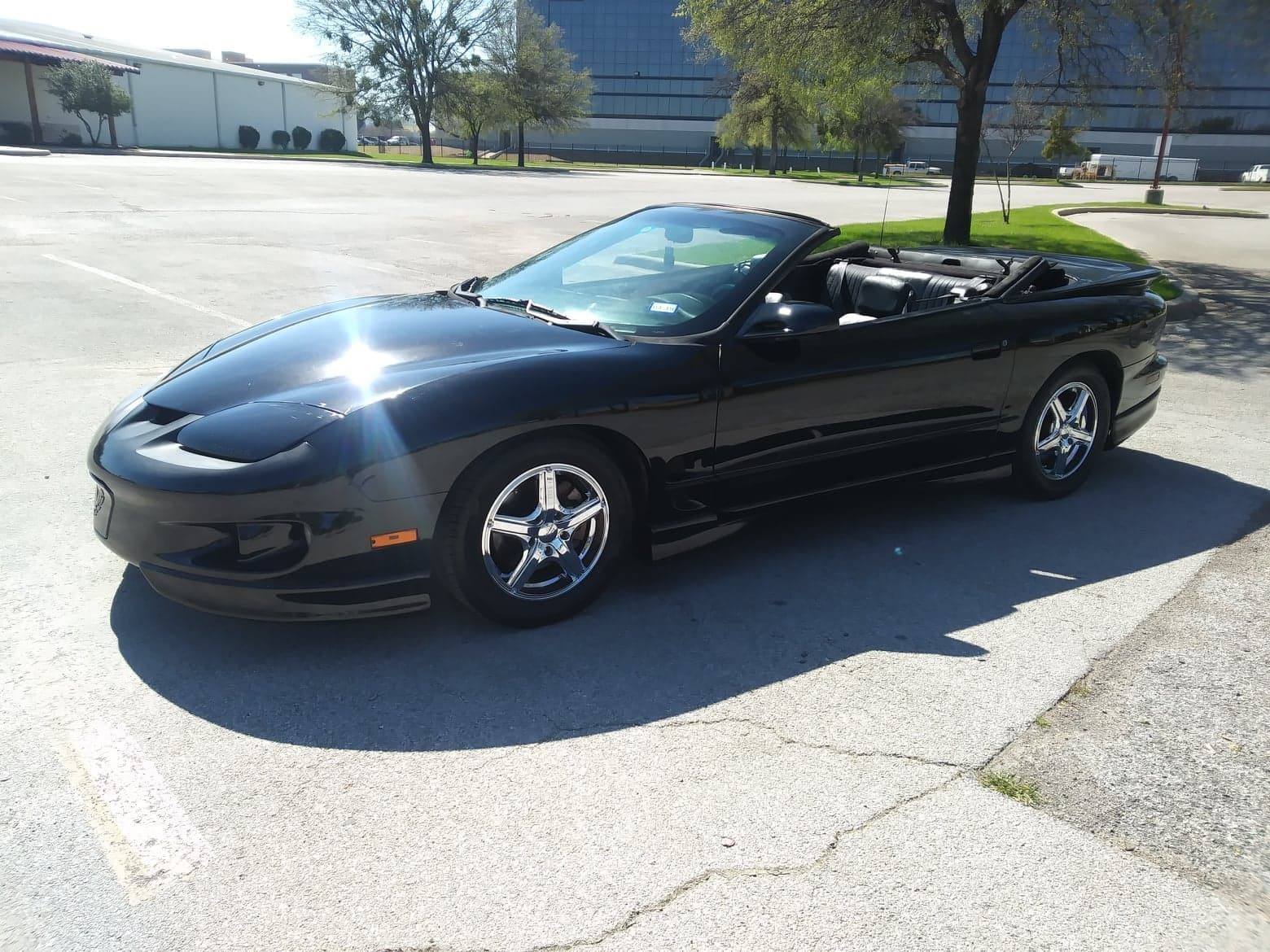 2002 Pontiac Firebird - 2002 Firebird Convertible - Used - VIN 2G2FS32K522105868 - 115,000 Miles - 6 cyl - 2WD - Automatic - Convertible - Black - Dallas, TX 75223, United States