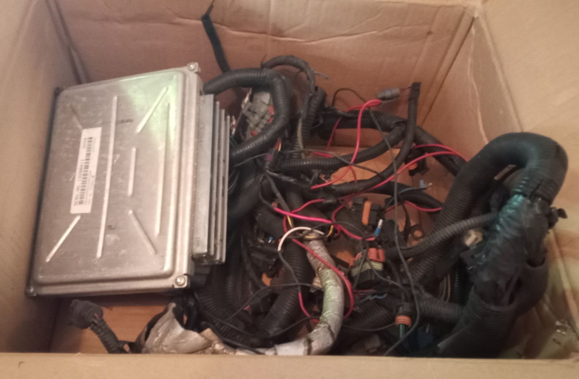 Engine - Electrical - 0411 pcm and 4th gen m6  engine harness - Used - All Years  All Models - Knoxville, TN 37914, United States
