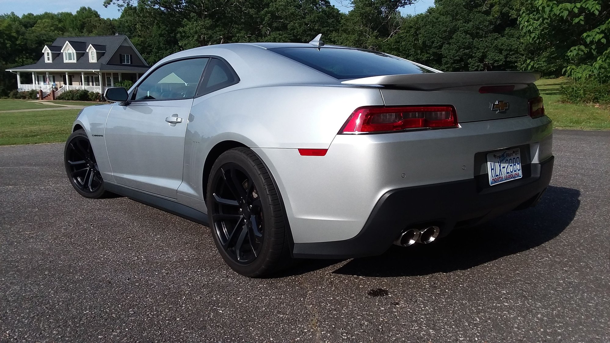 2014 Chevrolet Camaro - 2014 ZL1 Camaro 6sp w/recaros - Used - VIN 2G1FZ1EP5E9800228 - 19,138 Miles - 8 cyl - 2WD - Manual - Coupe - Silver - Statesville, NC 28625, United States