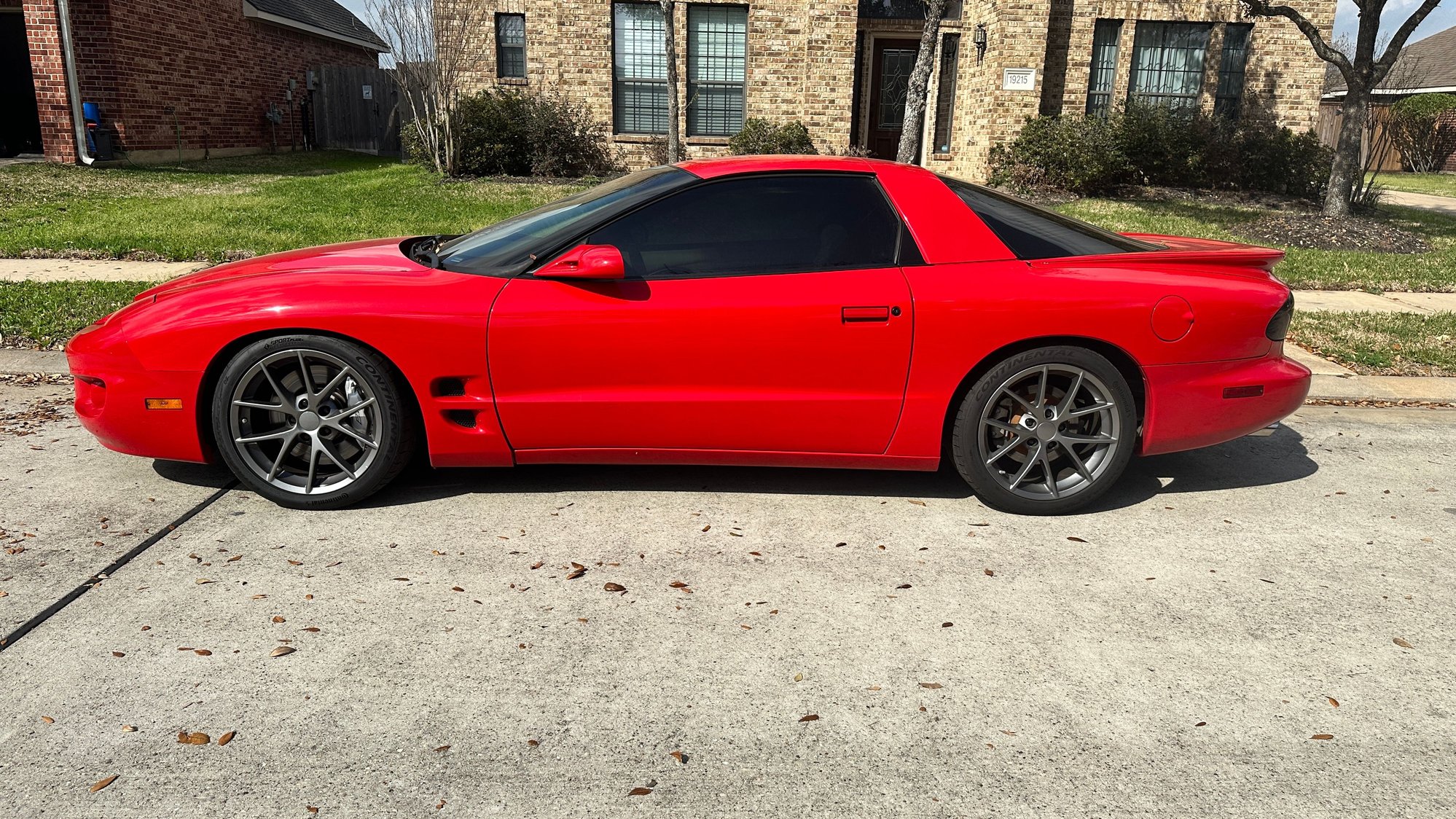 2000 Pontiac Firebird - 2000 Formula Hardtop M6 - Used - VIN 2G2FV22G3Y2118897 - 148,000 Miles - 8 cyl - 2WD - Manual - Coupe - Red - Houston, TX 77377, United States