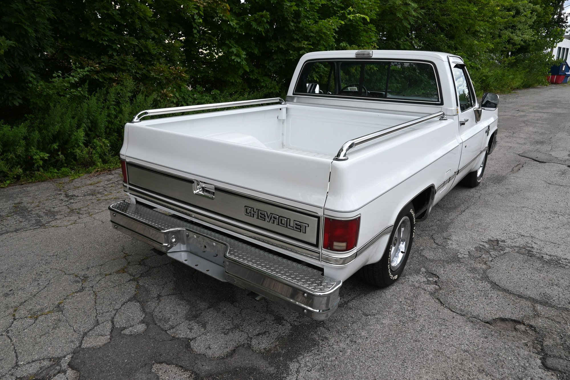 1988 Chevrolet C15 - Nice Original 1986 Chevrolet Truck - Used - VIN 1GCDC14H0GF397103 - 102,000 Miles - 8 cyl - 2WD - Automatic - Truck - White - Rochester, NY 14609, United States