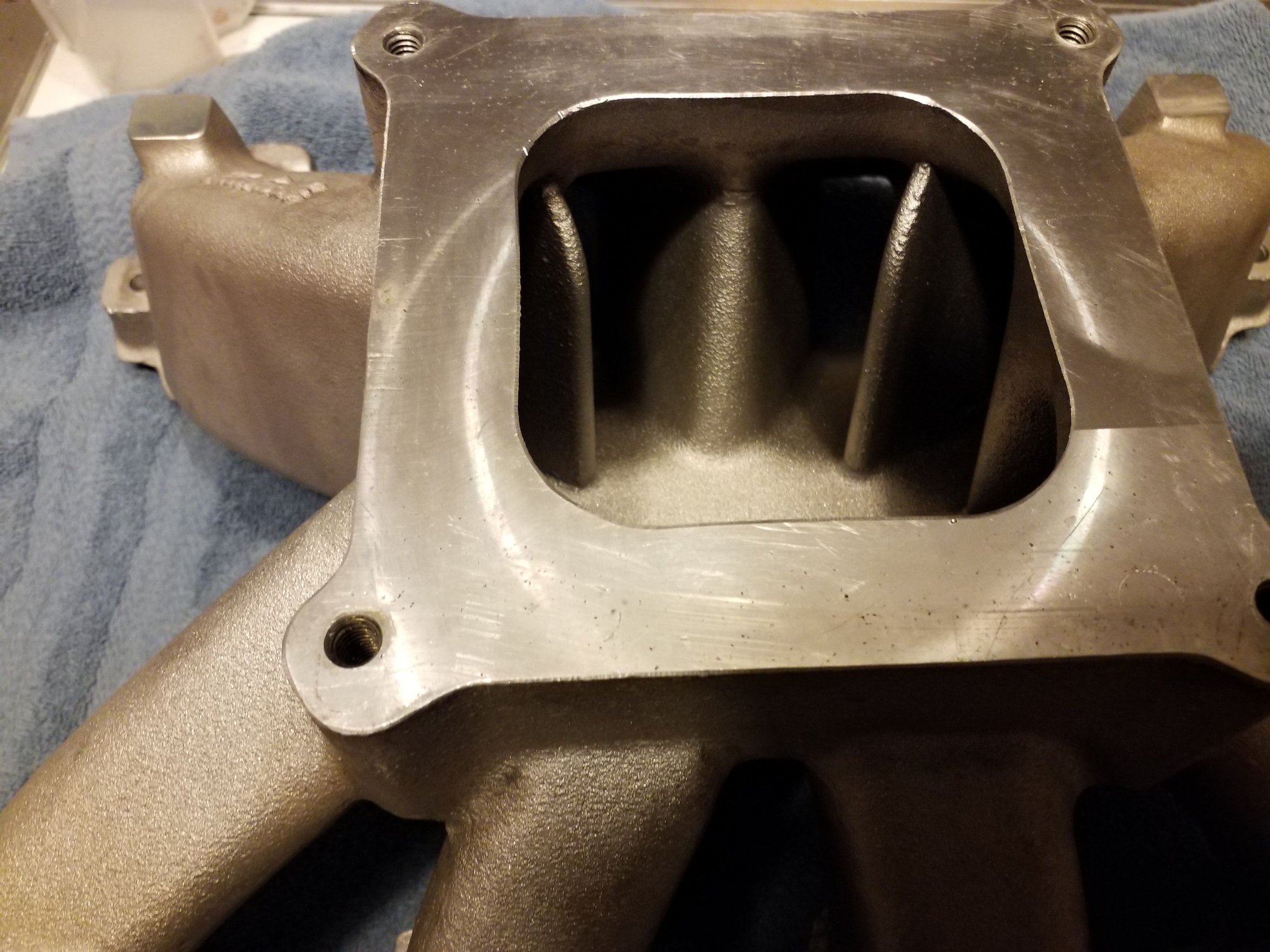  - Edelbrock ls3 super victor 2826 carb intake 4150 style - Merrill, WI 54452, United States
