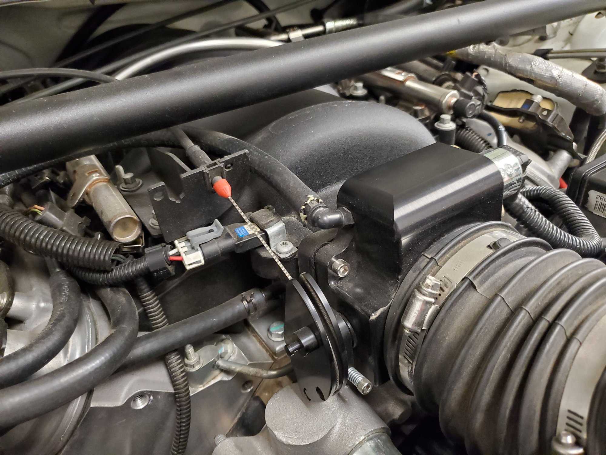 Which LS3 Throttle Cable Bracket to fit LS3 Manifold Cap (solved by