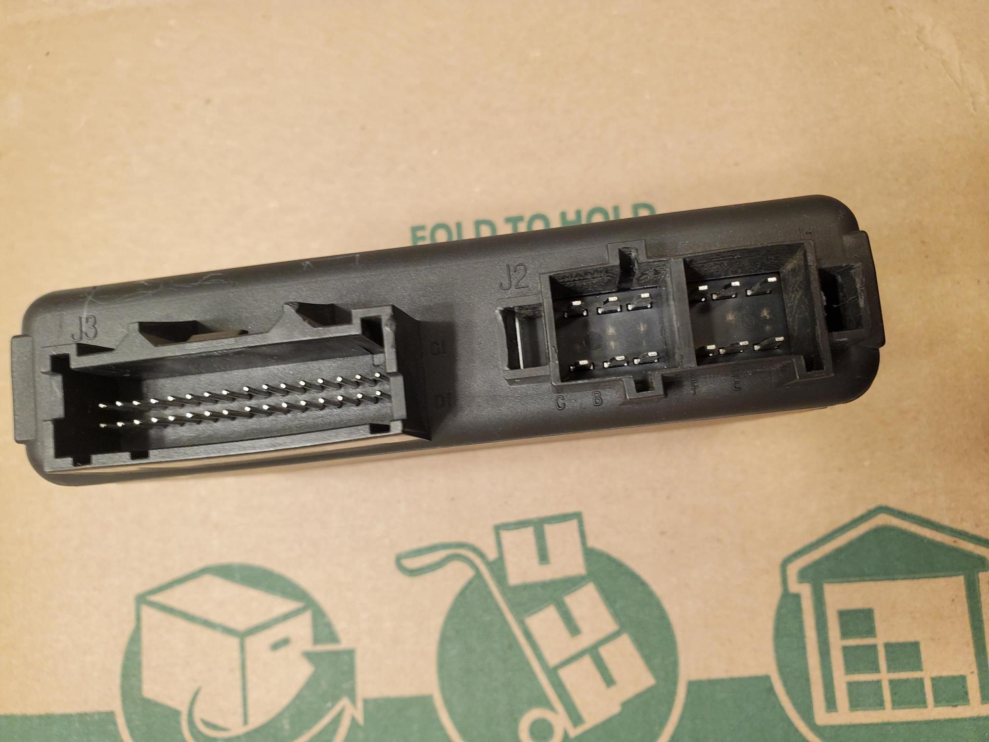 Miscellaneous - 1998-2002 F-body BCM, Speedometer Lens Cover, Seat Belt Holder, Spare tire hardware - Used - All Years  All Models - All Years  All Models - Hazleton, PA 18202, United States