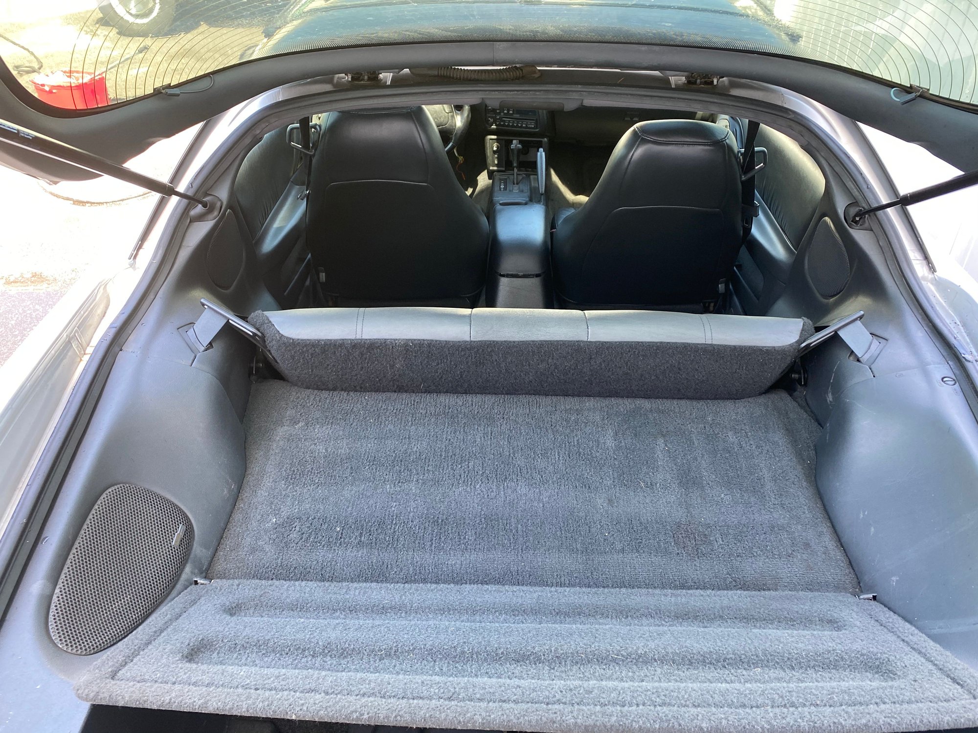 1996 Chevrolet Camaro - 93-02 camaro firebird trans am partout - Seaford, NY 11783, United States