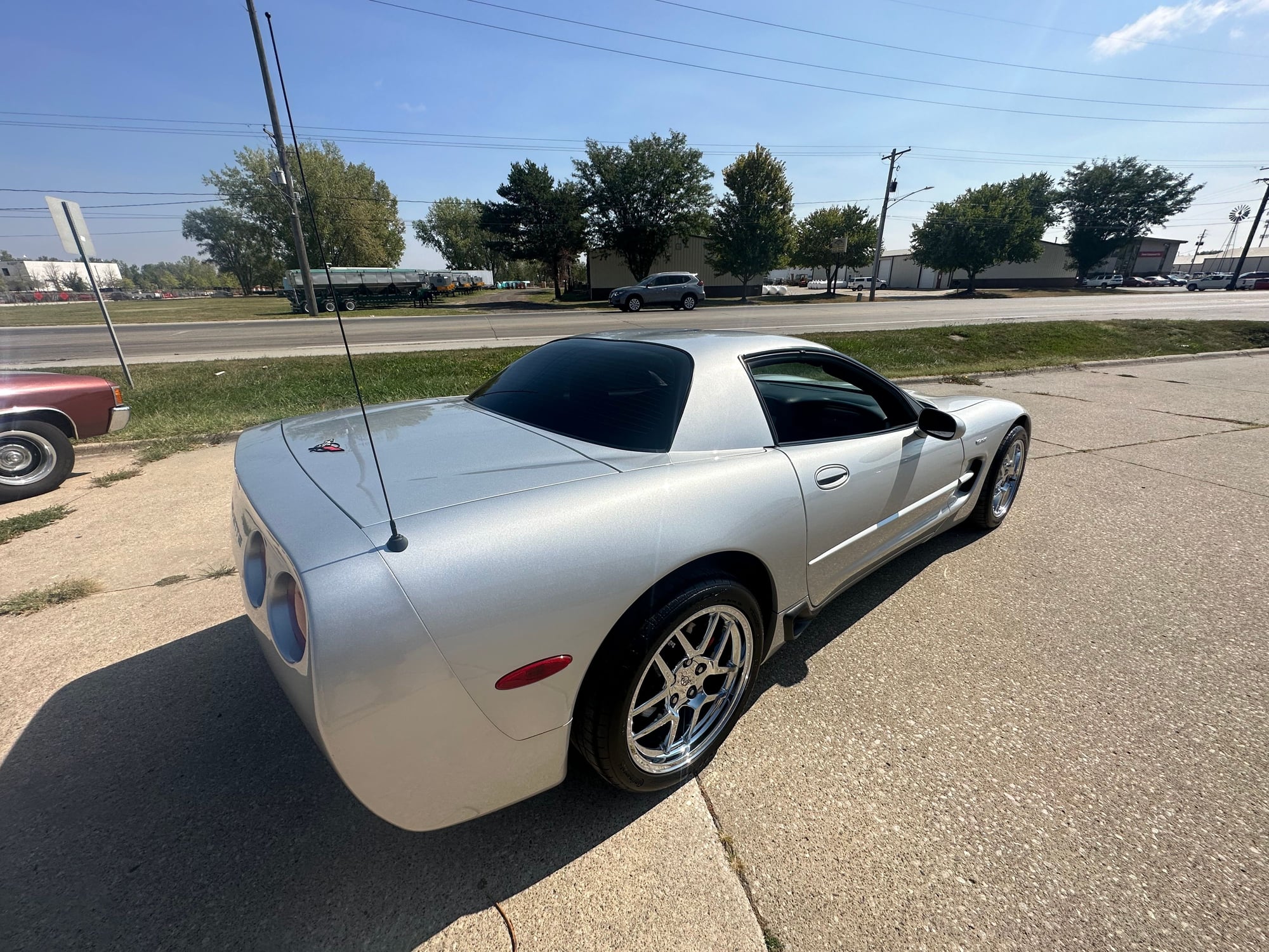 2001 Chevrolet Corvette - 2001 Corvette Z06 34k Miles - Used - VIN 1g1yy12s615128305 - 34,000 Miles - 8 cyl - 2WD - Manual - Coupe - Silver - Johnston, IA 50131, United States