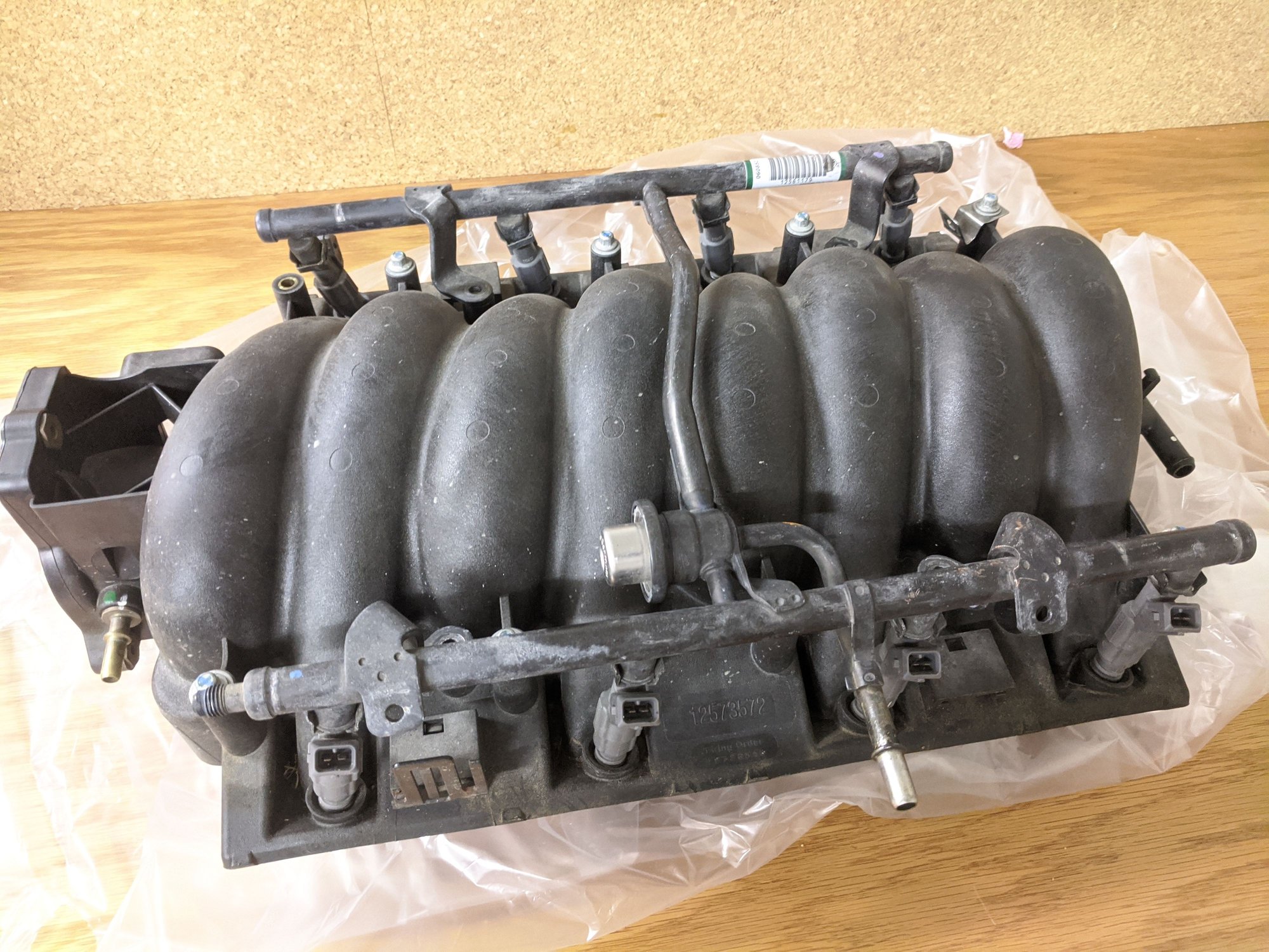  - 03 H2 Hummer 6.0 LQ4 Long Block with LS6 intake - Ithaca, NY 14850, United States
