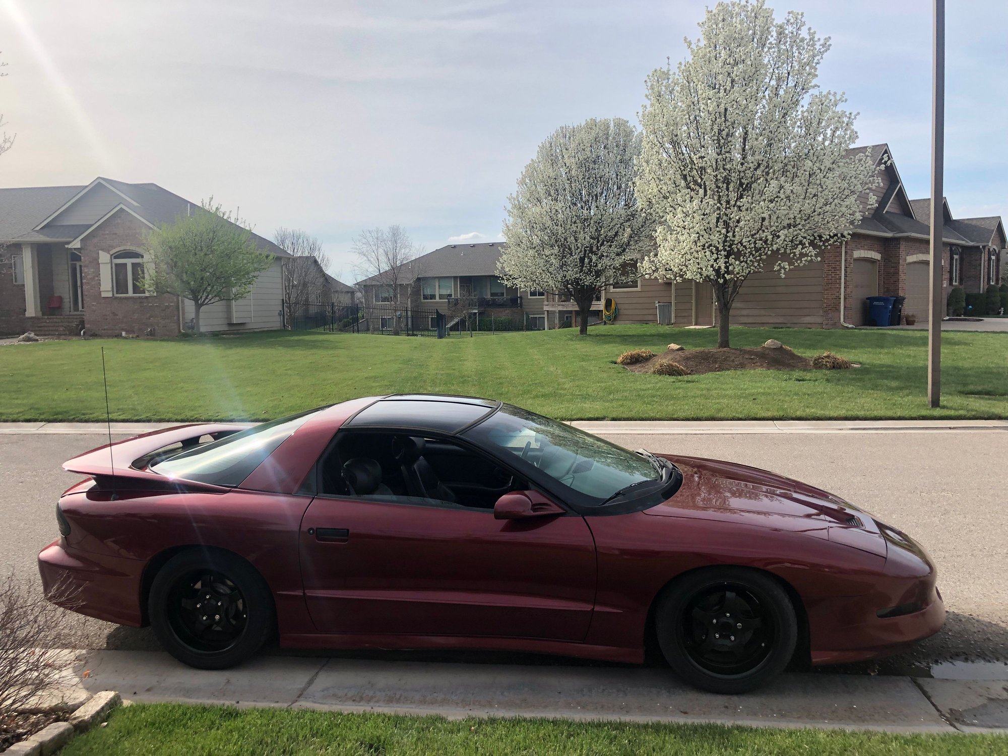 1994 Pontiac Firebird - 1994 Trans Am GT - Used - VIN 2G2FV22P2R2201447 - 89,000 Miles - 8 cyl - 2WD - Automatic - Hatchback - Red - Wichita, KS 67206, United States