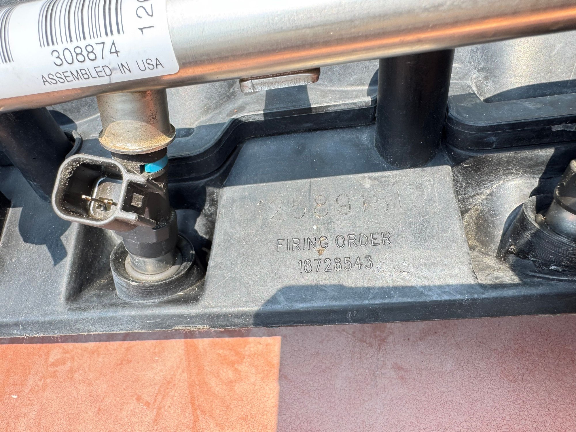 Engine - Intake/Fuel - Ls2 intake and rails / ls2 injectors - Used - 0  All Models - Mcallen, TX 78503, United States