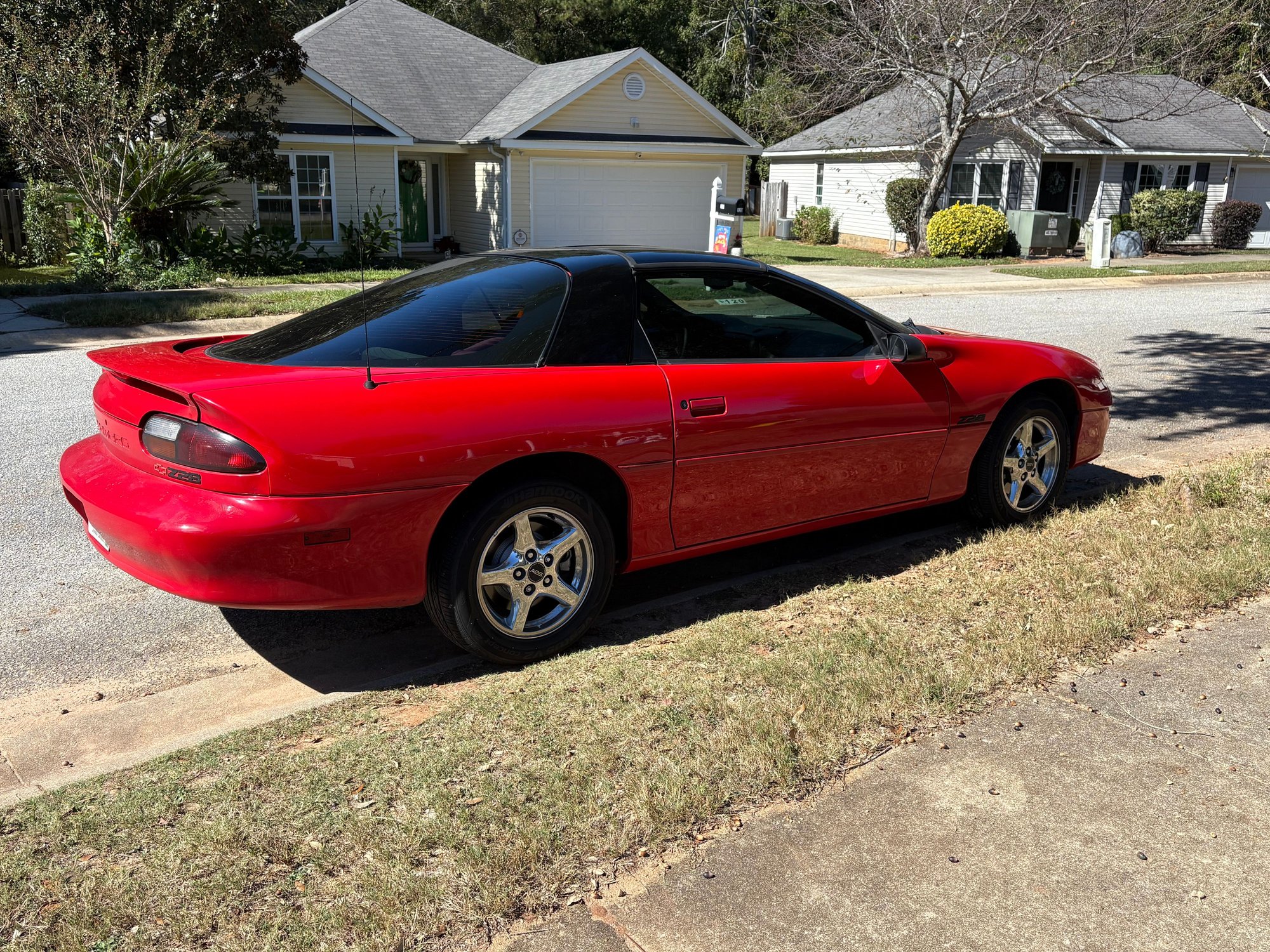 1999 Chevrolet Camaro - 2- 4th Gen Camaros - Used - VIN 2G1FP22G3X214O329 - 141,000 Miles - 8 cyl - 2WD - Manual - Coupe - Red - Aiken, SC 29803, United States