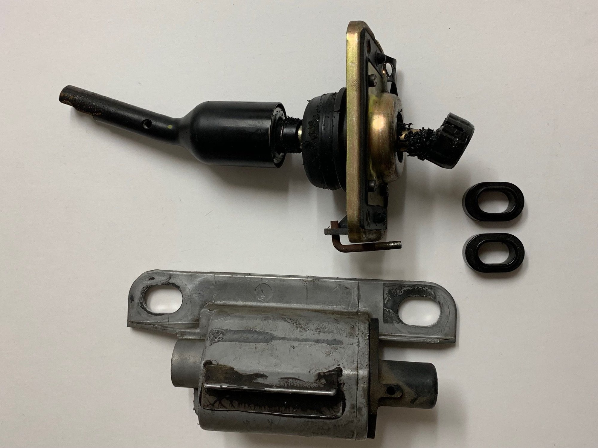 Chevrolet Corvette C6 Manual Shifter Assembly w/ lower box solid mounts