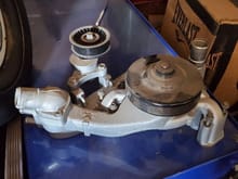 Overall water pump
