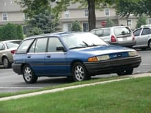1991 Ford Escort LX wagon (1.9L auto)