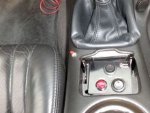 Switch plate wiring done, OTHER than the 12 volt keyed source wire which is seen lying on the floor mat.
