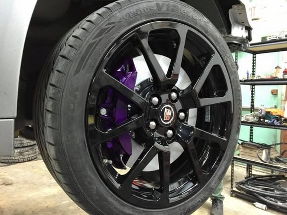 The wheels being used for swap with new tires