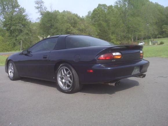 A pic after installing the Z06 wheels