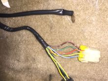 1993 GXE VG auto transmission shifter plugs at center console.