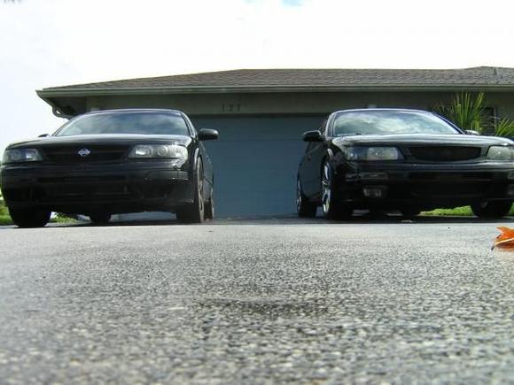 MAXIMA PARKING ONLY 
ALL OTHERS WILL BE TOWED