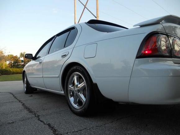 1997 Nissan Maxima left rear