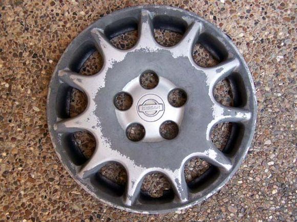 97max wheel cover off car